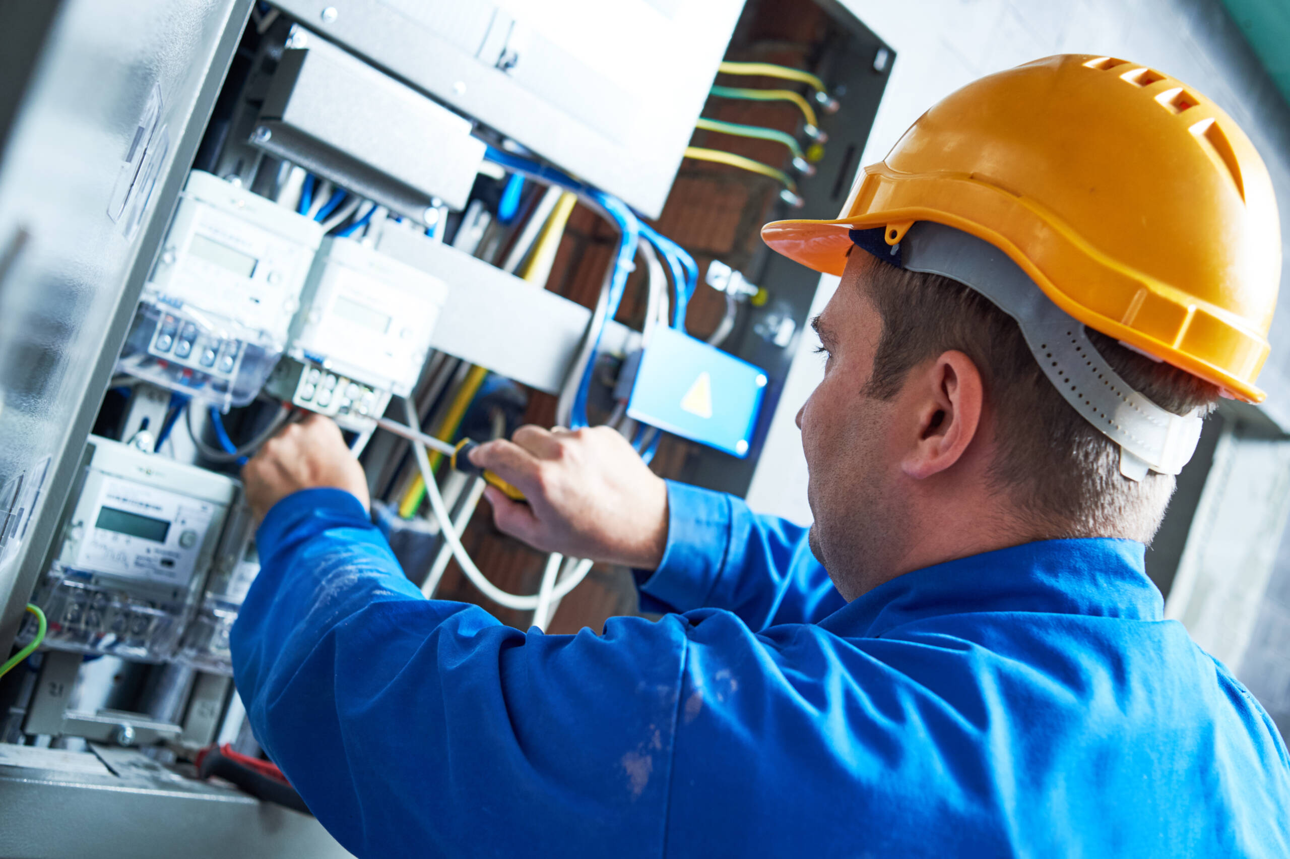 commercial & industrial electrical work